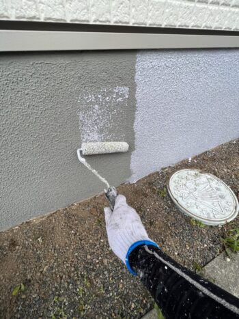 伊勢原市・湘南地区で建物の土台「基礎」を守る塗装の重要性